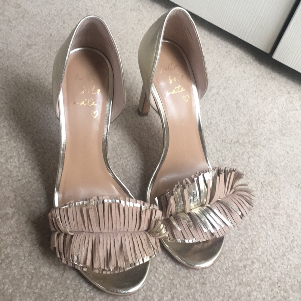 Banana republic gold sandal 8 M
